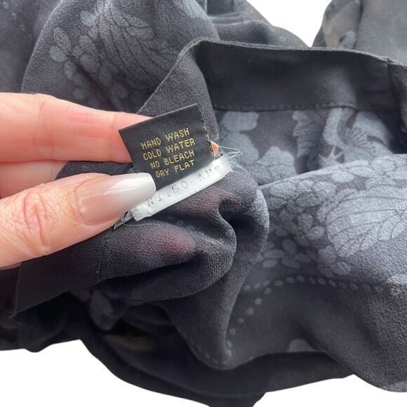 Citron Collection Medium Silk Blouse Black Gray Print Cap Sleeve Top Cowl - Picture 4 of 11